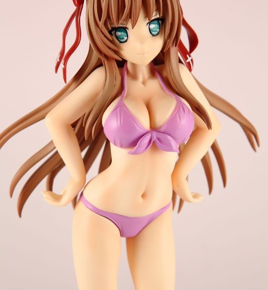 Serizawa Fumino i bikini figur