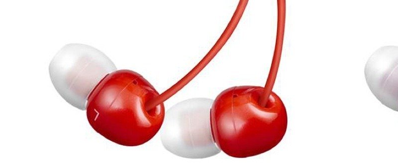 Kirsebær og bælte hovedtelefoner