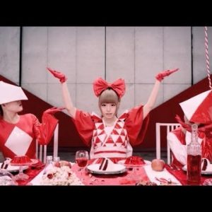 Kyary Pamyu Pamyu “furisodeshon” musikvideo