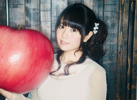 Taketatsu Ayana udgiver første album til april