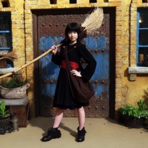 Første billede af live-action Kiki