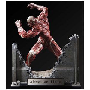 U.M.C.F The Colossal Titan [Attack on Titan]