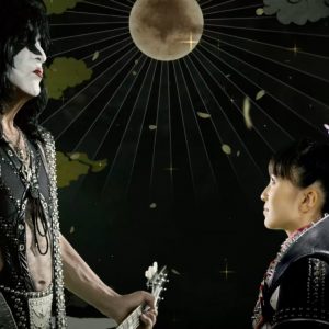 Momoiro Clover VS KISS reklame video