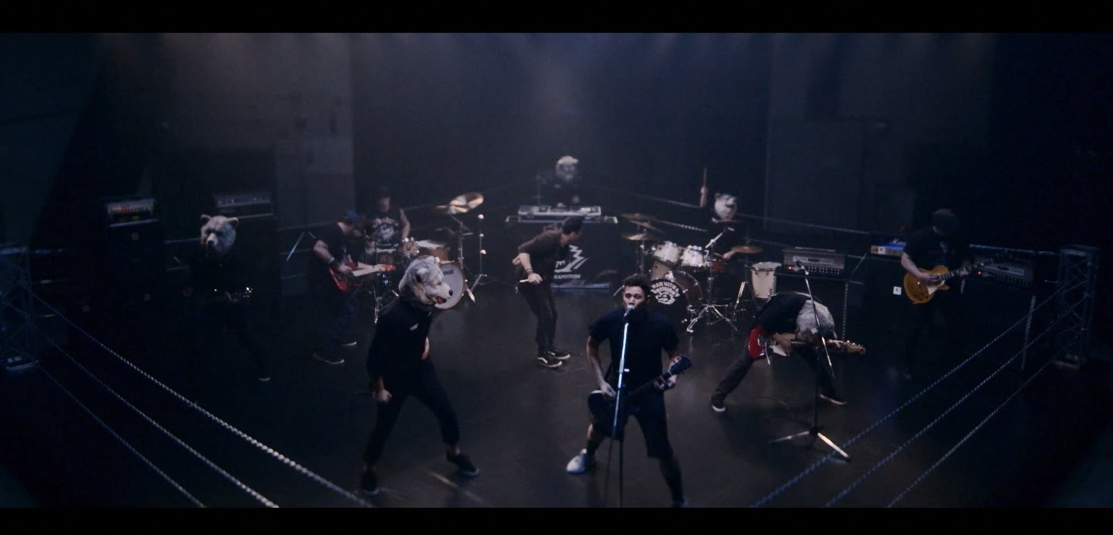 Man with a Mission x Zebrahead “Out of Control” musik video
