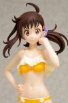 Haru Onodera fra Nisekoi som Beach Queen