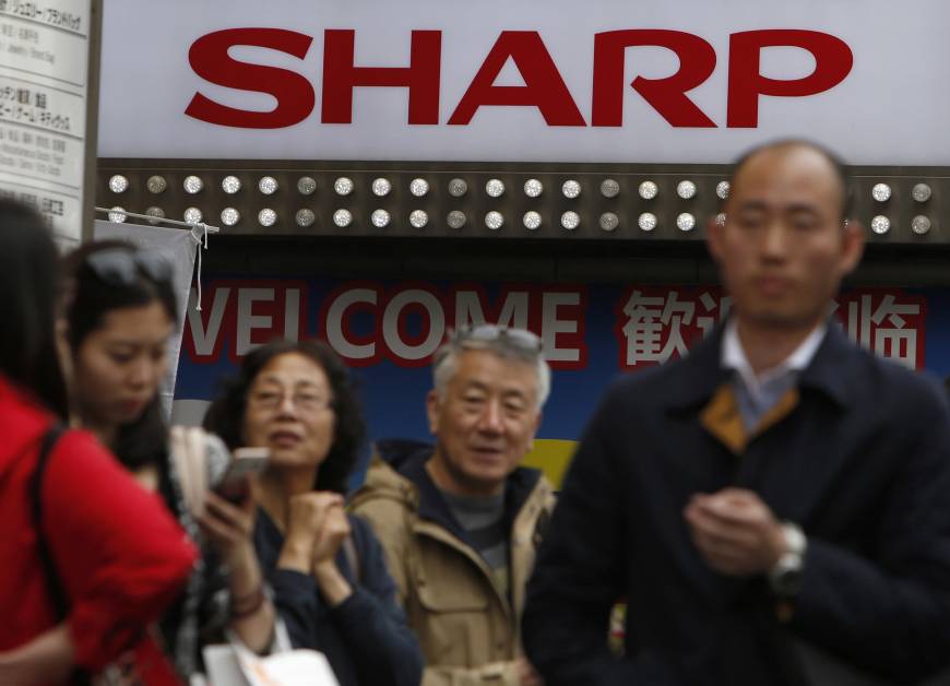 Foxconn køber Sharp for ¥389 milliarder