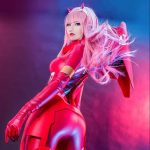 KaYa som Zero Two (Darling in the Franxx) cosplay