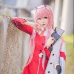 KaYa som Zero Two (Darling in the Franxx) cosplay