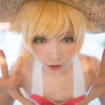 Shinobu Oshino cosplay