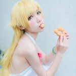 Shinobu Oshino cosplay