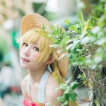 Shinobu Oshino cosplay