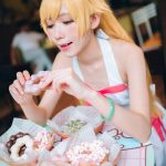 Shinobu Oshino cosplay