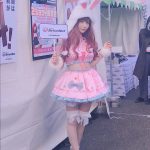 Japans top cosplayer chokerer fans med hendes månedlige løn