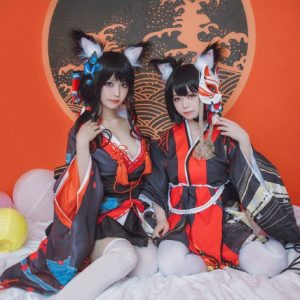 Fusou og Yamashiro [Azur Lane] cosplays