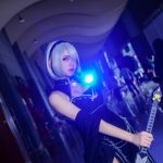 2B (Nier: Automata) cosplayed af kinesisk pige