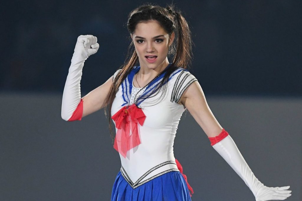 vRussiske Olympiske skøjteløber cosplayer Sailor Moon