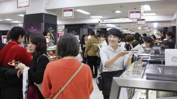 De fleste japanske kvinder køber Valentins chokolade til sig selv
