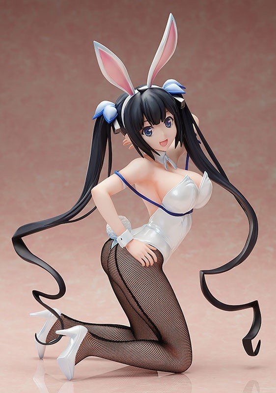 Is It Wrong to Try to Pick Up Girls in a Dungeon? Hestia 1/4 B-STYLE Figure Bunny Ver