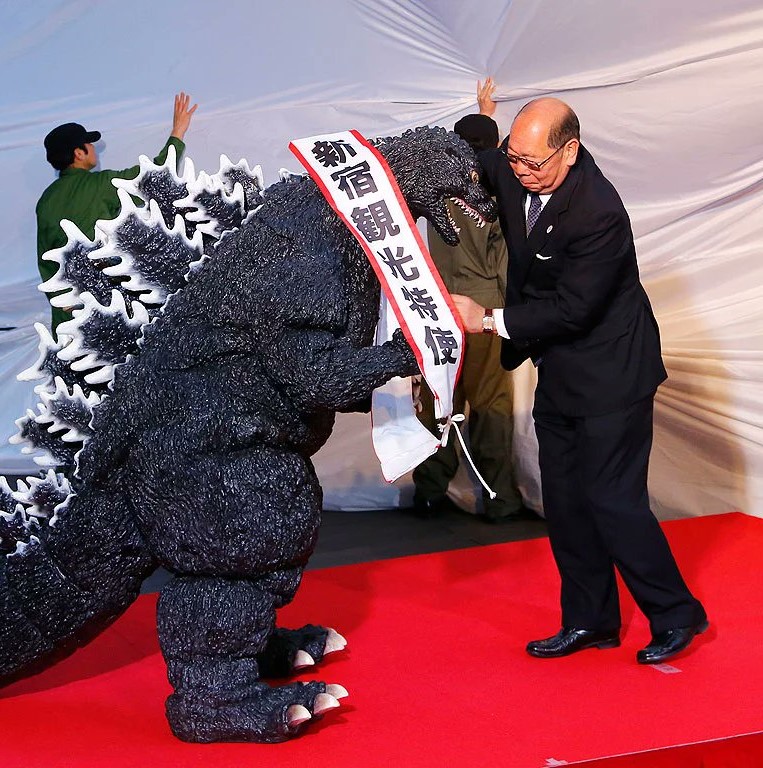 Fotos fra da Godzilla fik japansk statsborgerskab for en uge siden