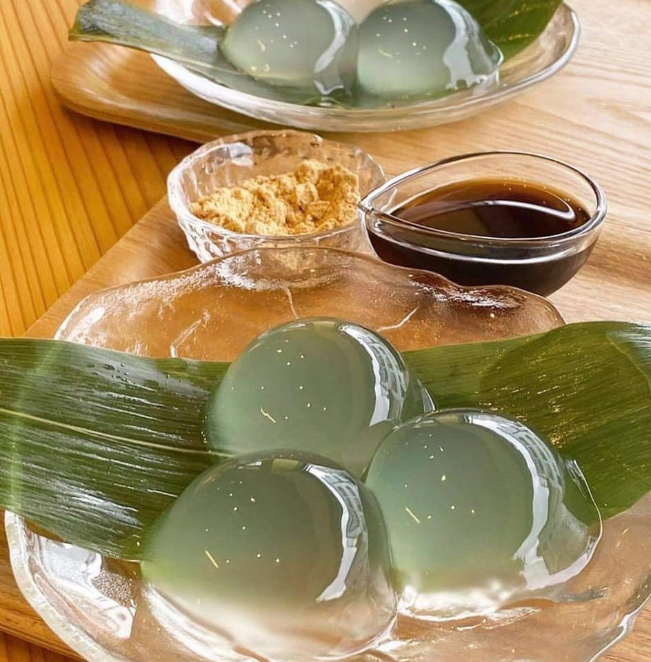 Blandede smukke desserter