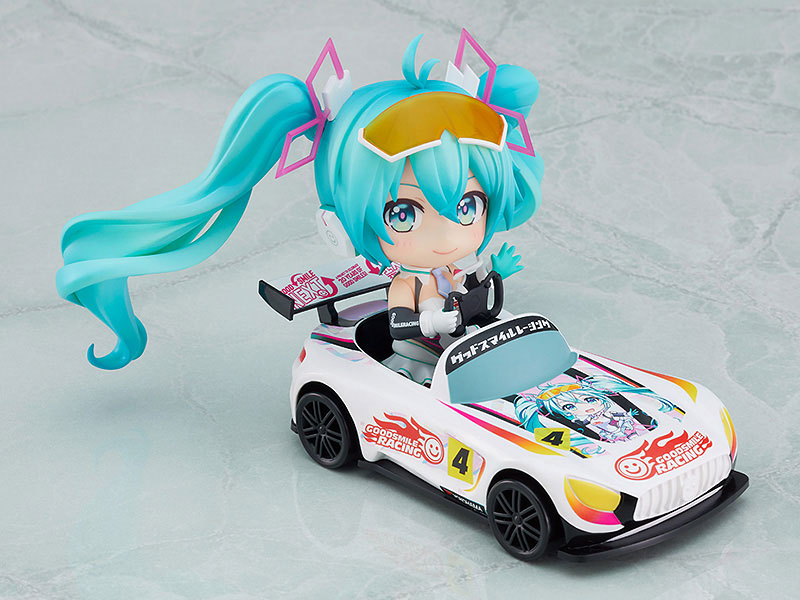 Figur nyheder: Evangelion, Guilty Princess, Jaku-Chara Tomozaki-kun, Racing Miku, Yuru Camp