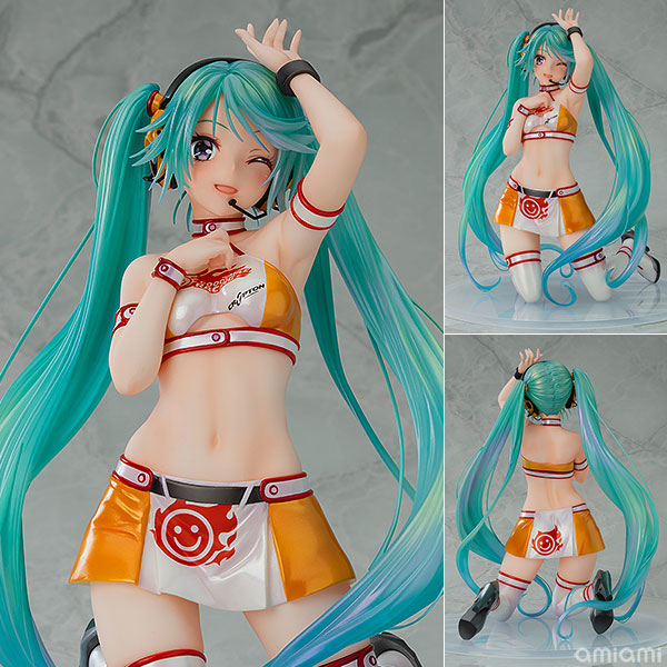 Hatsune Miku GT Project Racing Miku 2010 Ver. Art by Kentaro Yabuki